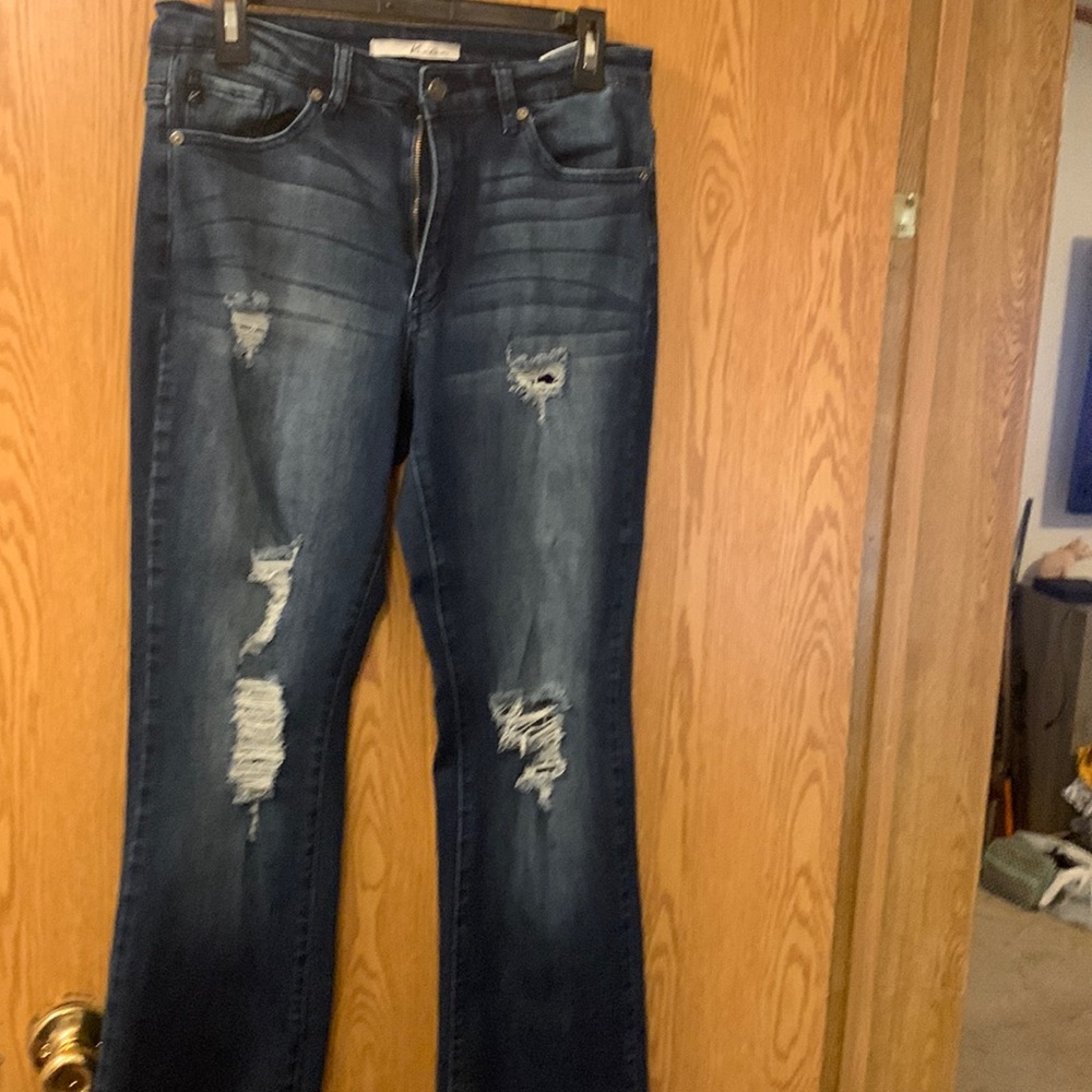 KanCan, Size 11/29,